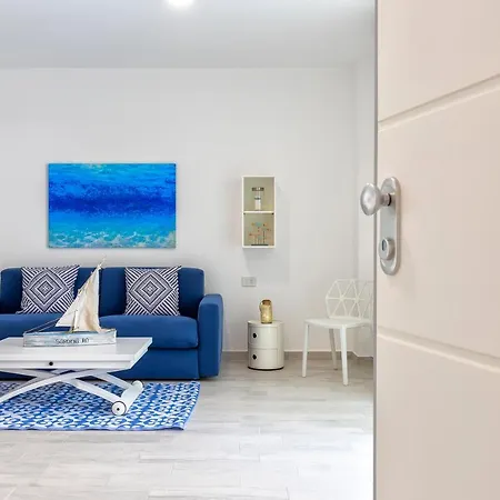 Apartment Sardinia Re - Blue Coral *